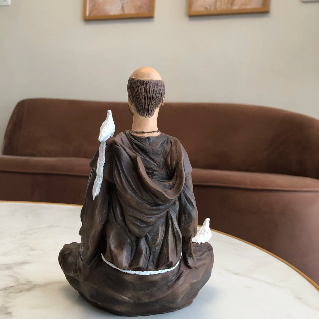 Sao Francisco de Assis - Meditando